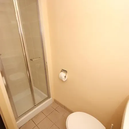 Будинок відпочинку Lakeland *